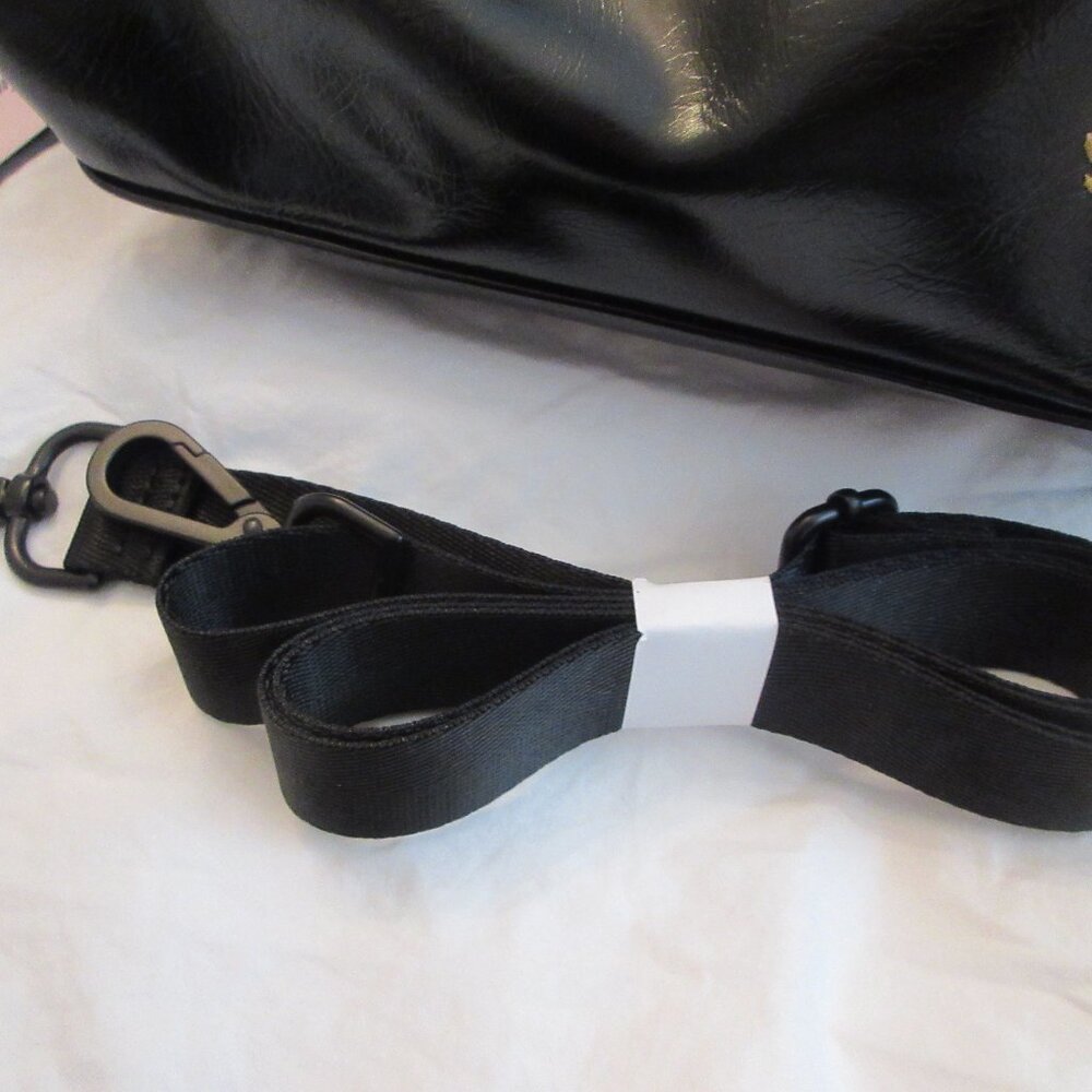 NWT Fred Perry Amy Winehouse Mini Barrel Black - Picture 10 of 12